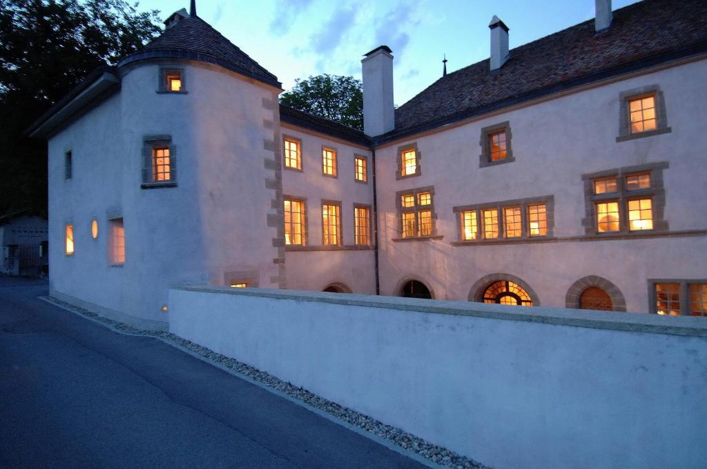 Hotel Chateau Le Rosey Nyon Exterior foto